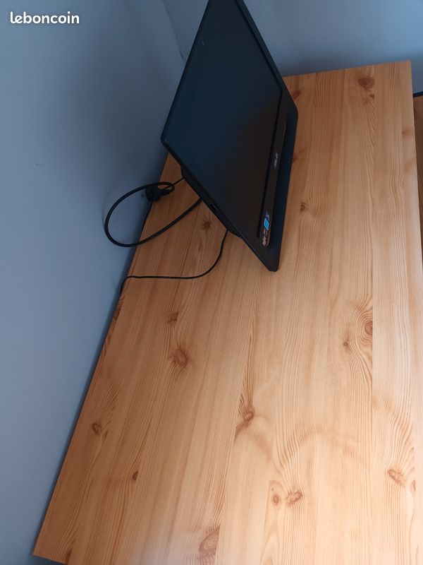 Bureau (image 2)