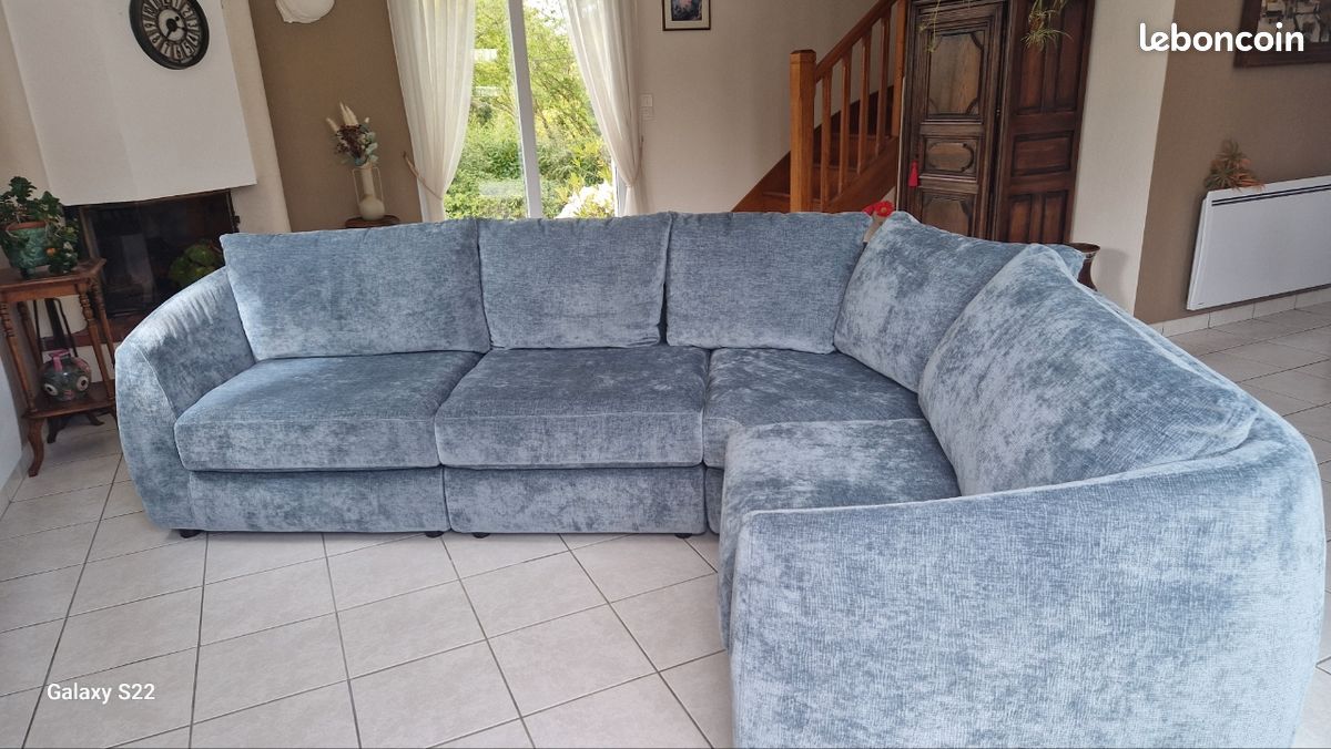 Banquette (image 1)