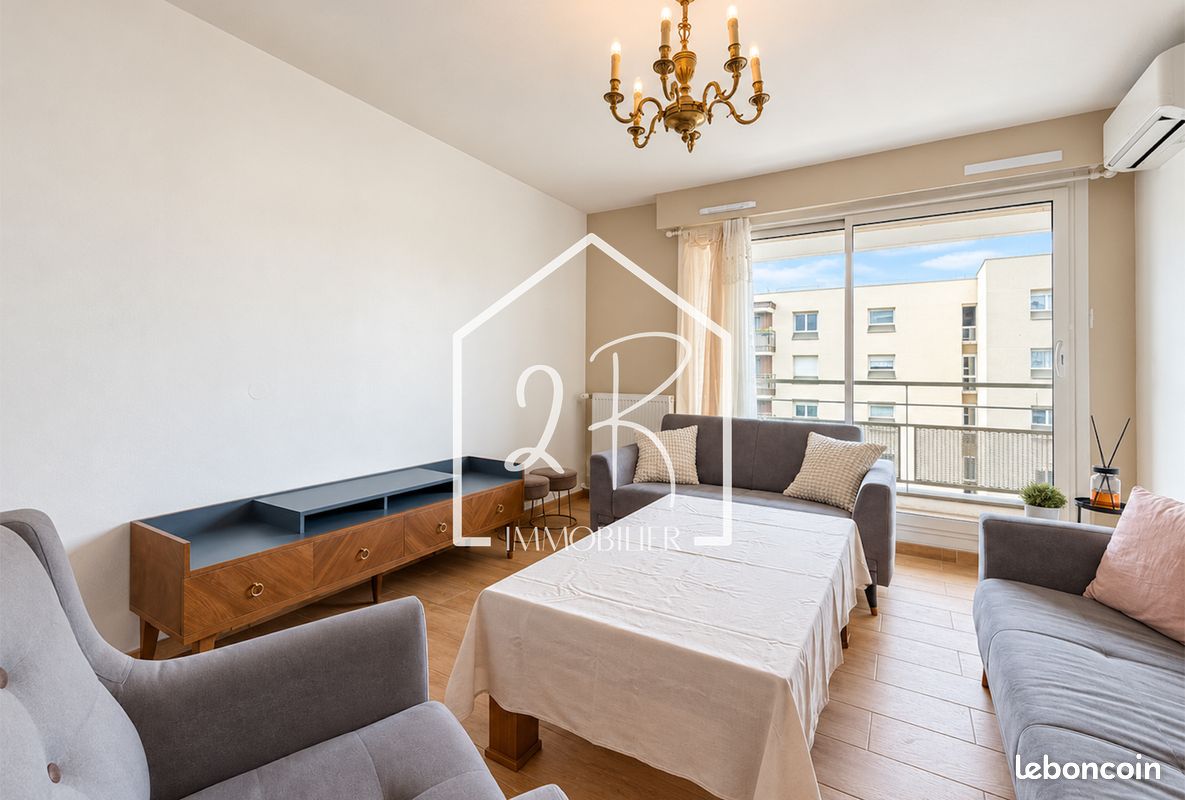 Appartement 4 pièces 79 m² · à Vénissieux · 79 m² · 225 000 €