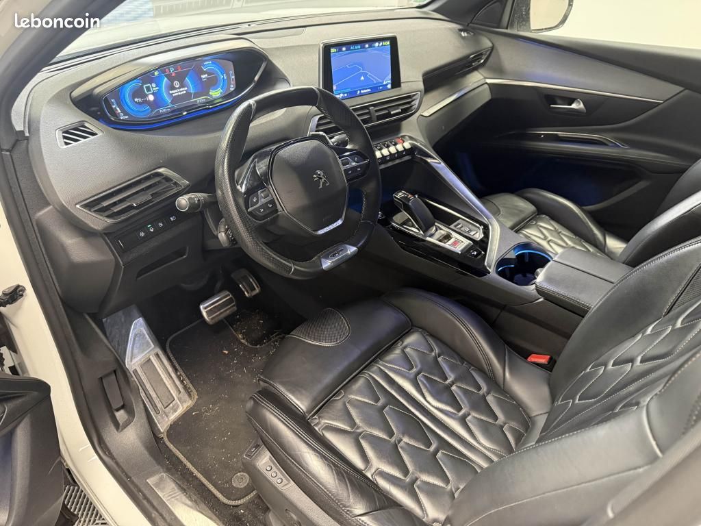 PEUGEOT 3008 Hybrid4 300 ch GT e-EAT8 (image 7)