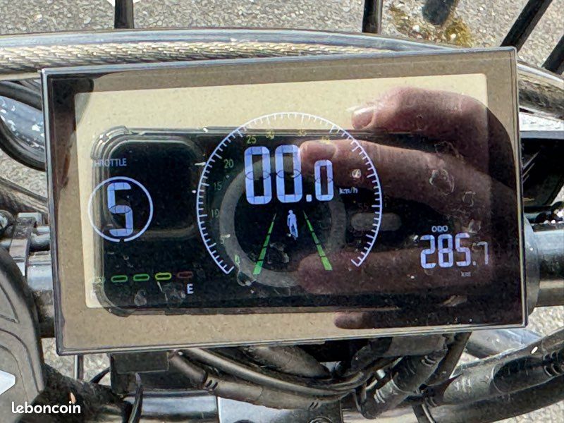Velo cargo électrique (image 3)