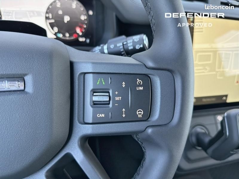 Land-rover Defender 90 3.0 D250 Hard Top X-Dynamic SE (image 16)