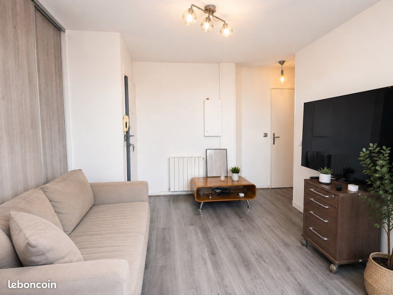 Appartement 2 pièces 33 m² · à Choisy-le-Roi · 33 m² · 950 €
