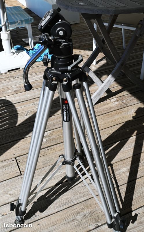 Pied Photo Professionnel MANFROTTO 028 Trimaran (image 2)