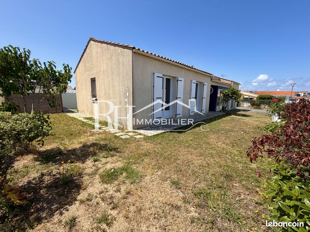 Maison 6 pièces 153 m² · à Bretignolles-sur-Mer · 153 m² · 366 000 €