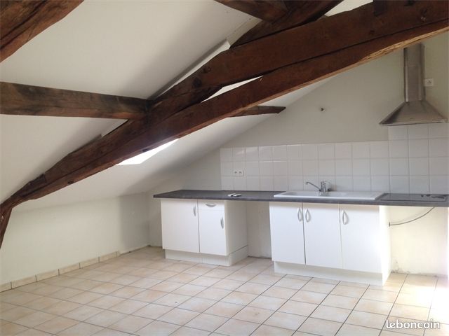 Appartement 3 pièces 55 m² · à Saint-Céré · 55 m² · 568 €