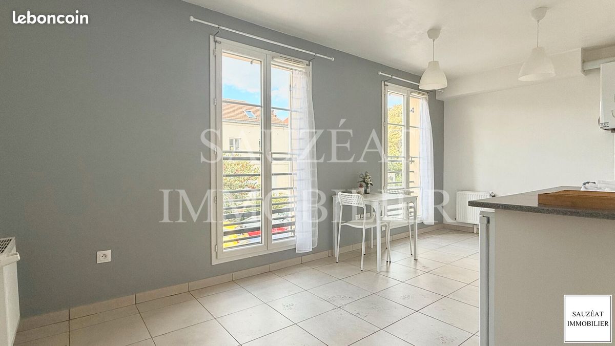 Appartement 1 pièce 23 m² · à Chilly-Mazarin · 23 m² · 690 €/mois