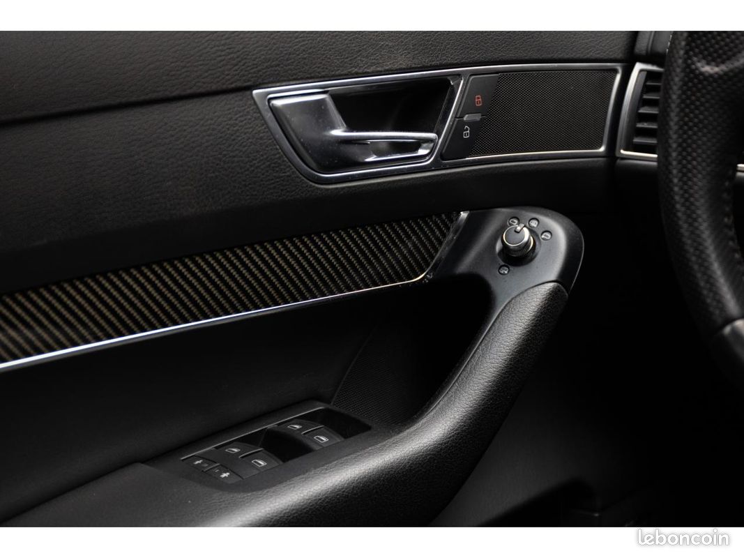 AUDI A6 RS6 Plus Avant Quattro 5.0i V10 TFSI (image 18)