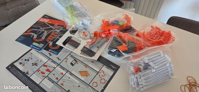 JMBricklayer 70147 Kit De Construction De Circuit à Billes Avec Moteur – 2066 Pièces – Cadeau Créatif Pour Ados Et Adultes Dès 14 Ans – Mécanisme De Comptage