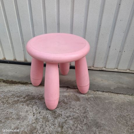 Tabouret Enfant IKEA MAMMUT Jaune - Hauteur 30 Cm - Plastique - Neuf