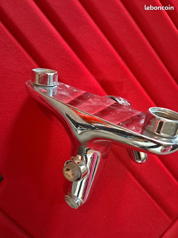 Robinet mitigeur bain/douche GROHE (image 2)