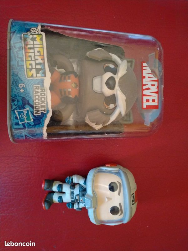 2 figurine (image 1)