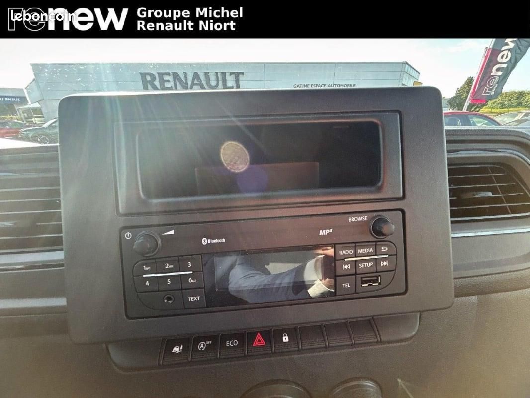 Renault Master PLANCHER CABINE PHC TRAC F3500 L3H1 BLUE DCI 145 EURO VI CONFORT (image 13)