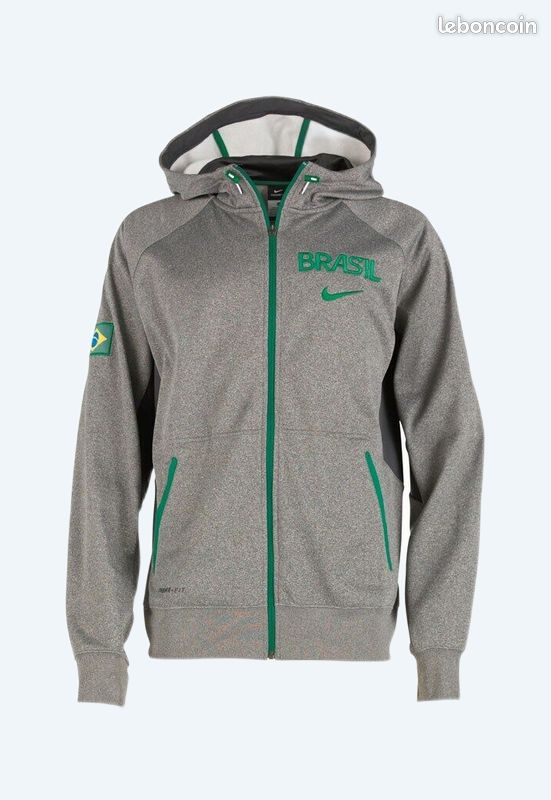 Sweat a capuche nike team brasil therma fit gris small Vêtements