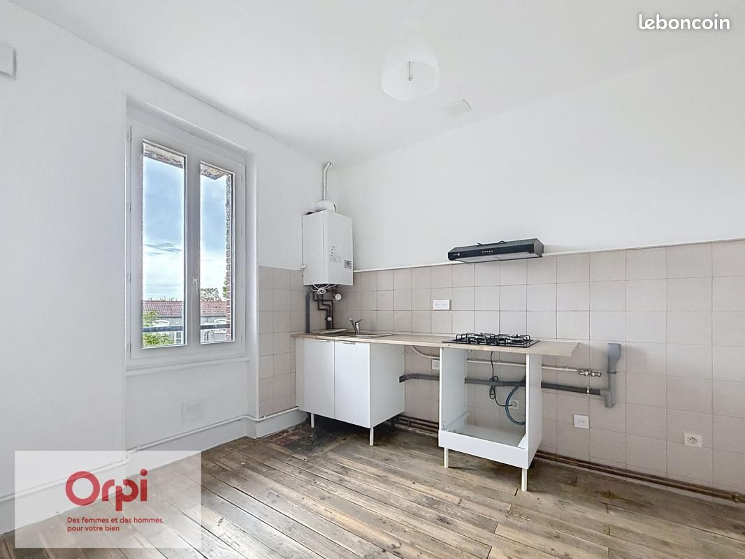 Appartement 3 pièces 65 m² · à Montluçon · 65 m² · 500 €/mois