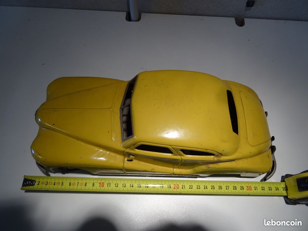 Voiture Cabriolet En Tole JNF TELECAR jouet ancien en tôle