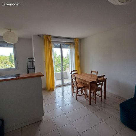 T2 meuble 42m² - parking