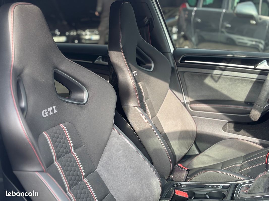 Volkswagen Golf VII 2.0 TSI 265ch GTI ClubSport DSG6 - Recaro / Dynaudio (image 8)