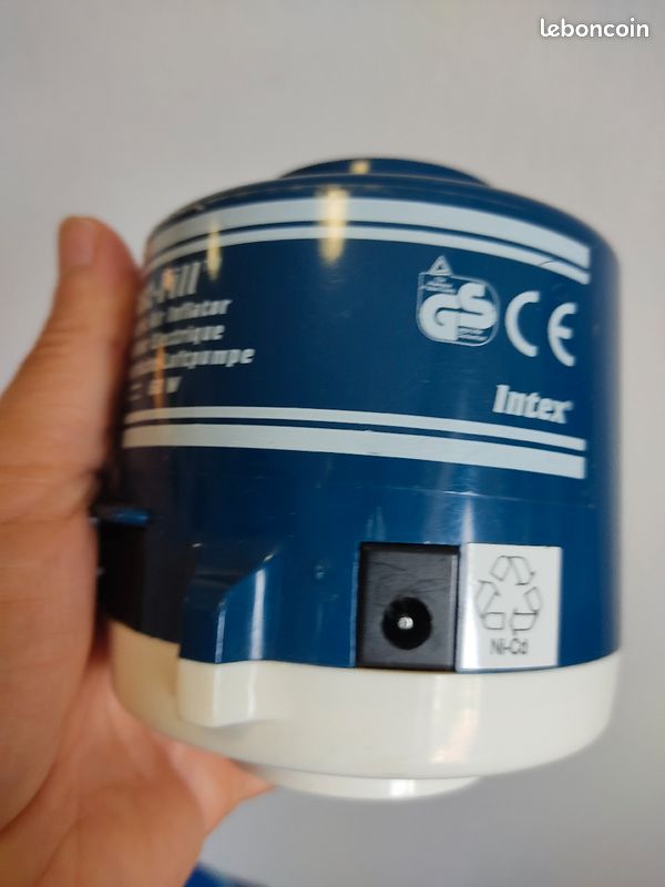 Gonfleur électrique pour matelas neuf sans adaptateur (image 2)