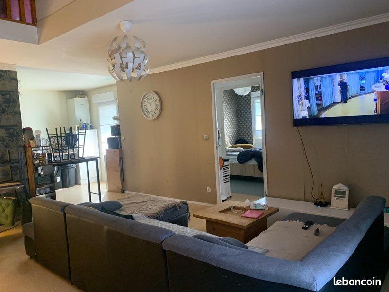 Appartement 5 pièces 95 m² · à Roanne · 95 m² · 750 €/mois