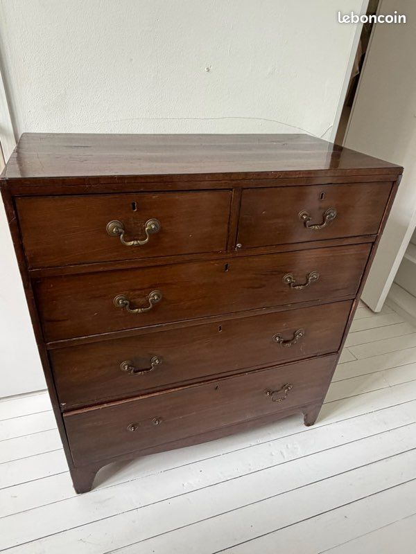 Commode en bois 90X45. Hauteur 102 (image 1)