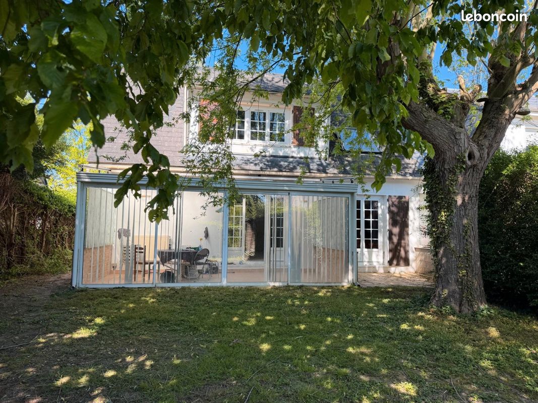 Maison 6 pièces 130 m² · à Tournan-en-Brie · 130 m² · 385 000 €