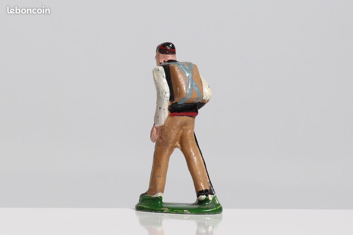 JOUET ANCIEN FIGURINES Cofalu Panneaux Routier Quiralu Aludo Starlux Britains... EUR 20,00