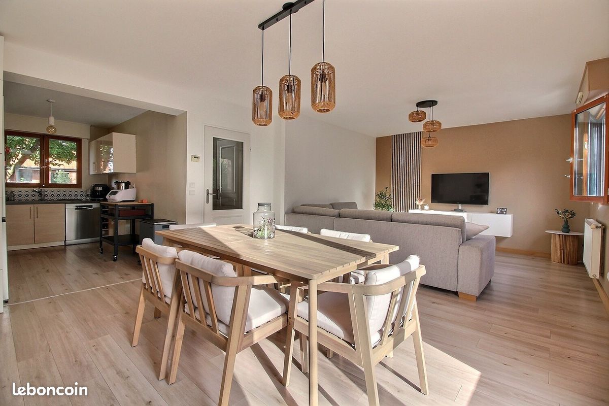Maison 6 pièces 100 m² · à Valenciennes · 100 m² · 260 000 €