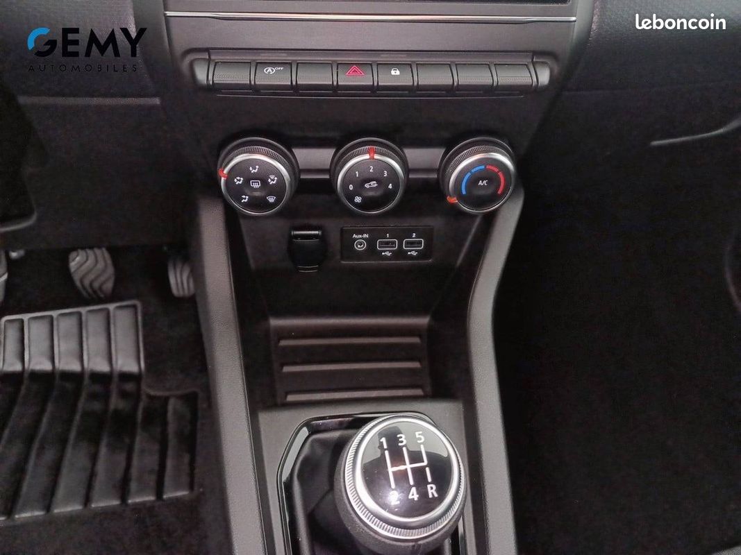 RENAULT Clio SCe 65 - 21N Zen (image 14)