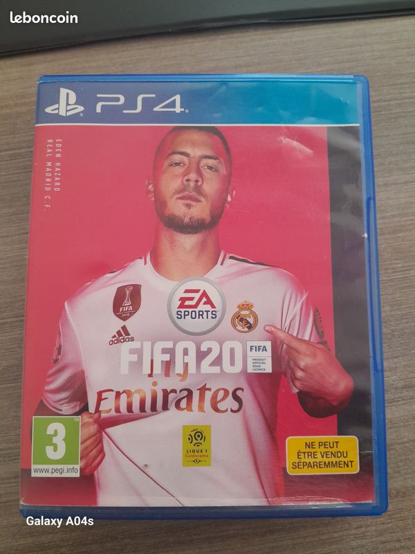 Lot de jeux PS4 : NBA2K17 + Rainbowsix Siege FIFA20 (image 3)