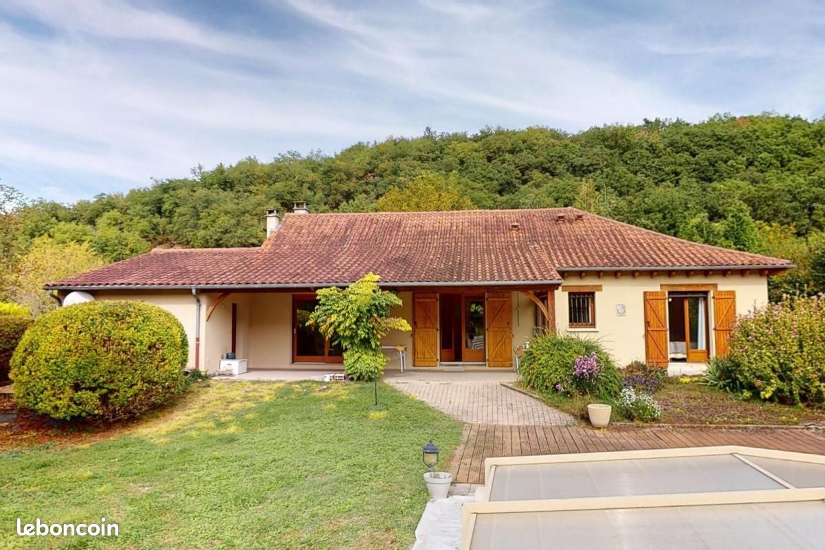 Maison 5 pièces 120 m² · à Montignac-Lascaux · 120 m² · 296 800 €