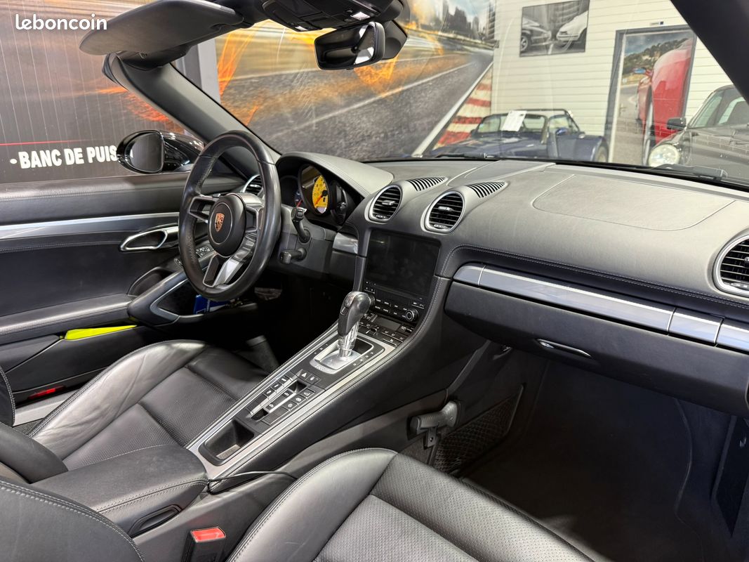 Porsche Boxster 718 PDK - Sièges sport, volant sport, régulateur de vitesse - (image 4)