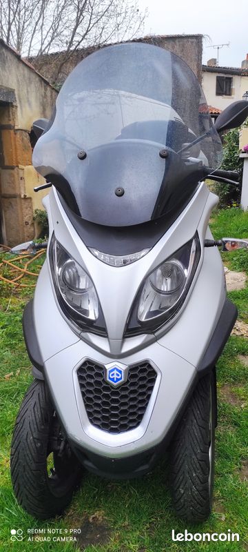 Piaggio MP3 (image 4)