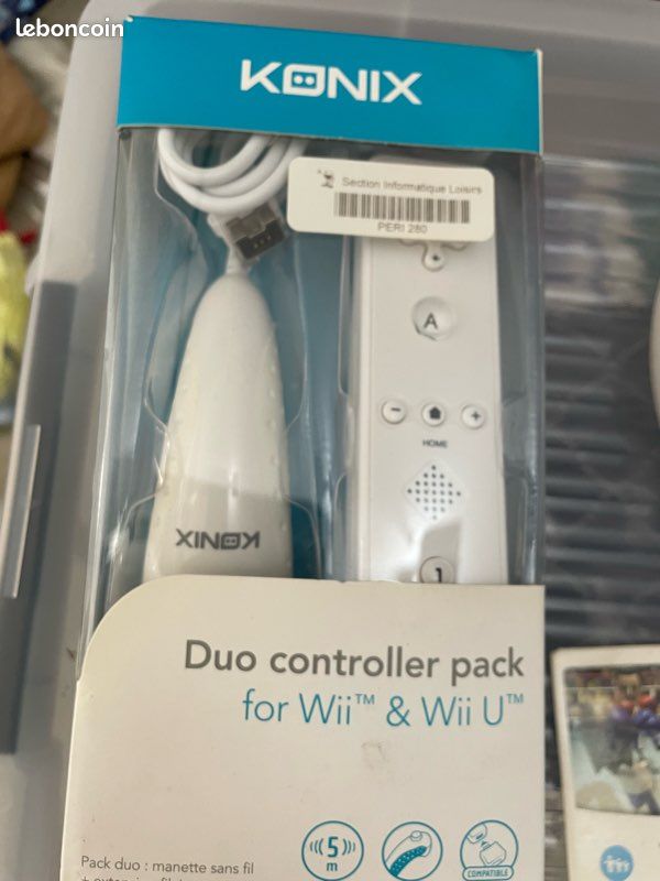 Manettes WII (image 2)