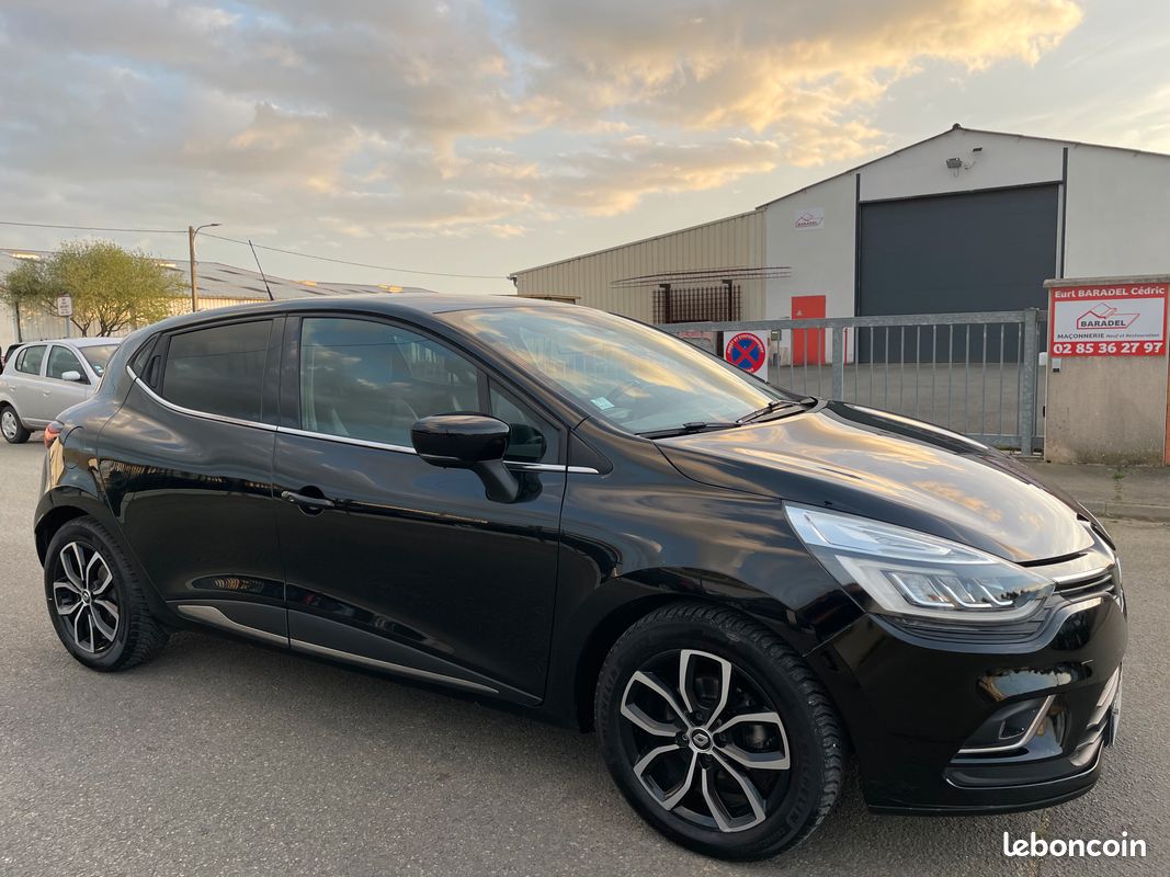 Renault Clio IV Phase II 1.5L DCI 90CV PACK INTENS 145 000KM JA/S&S/FULL LED/GPS RLINK/RADAR/REGUL/SEMI CUIR/CLIM AUTO 01.2017 (image 2)