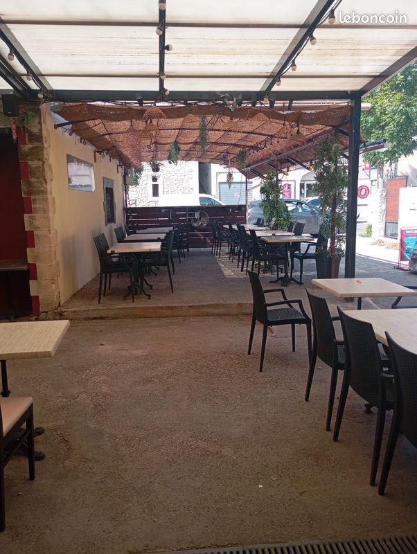 Restaurant bar (image 3)