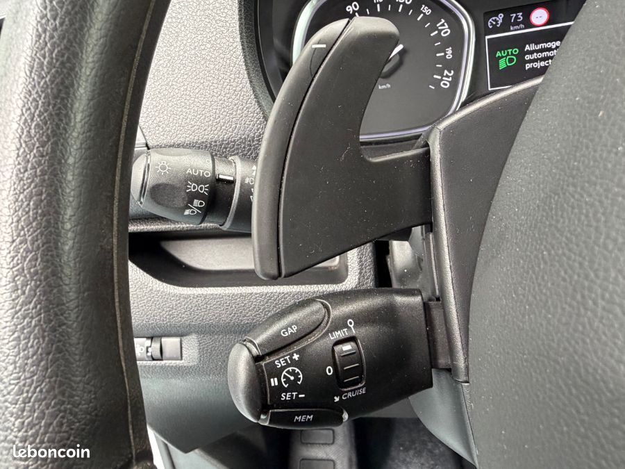 Peugeot Expert FOURGON 2.0 BlueHDi 145 EAT8 ASPHALT GPS Attel. 1ère Main 21950.H.T (image 22)