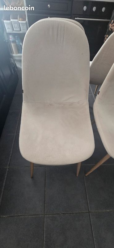 Magnifique lot de chaises scandinave maison du monde (image 2)