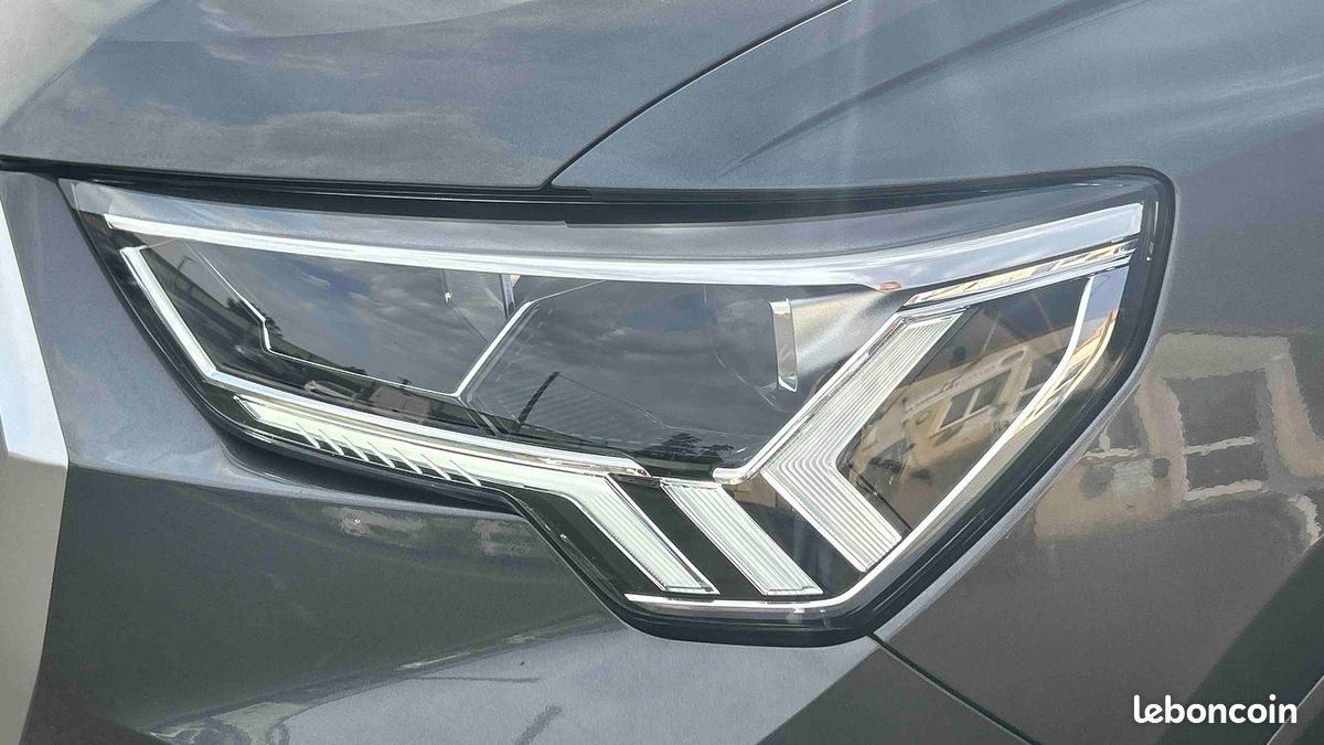 AUDI Q3 TDI 150 ch S tronic 7 S line (image 29)