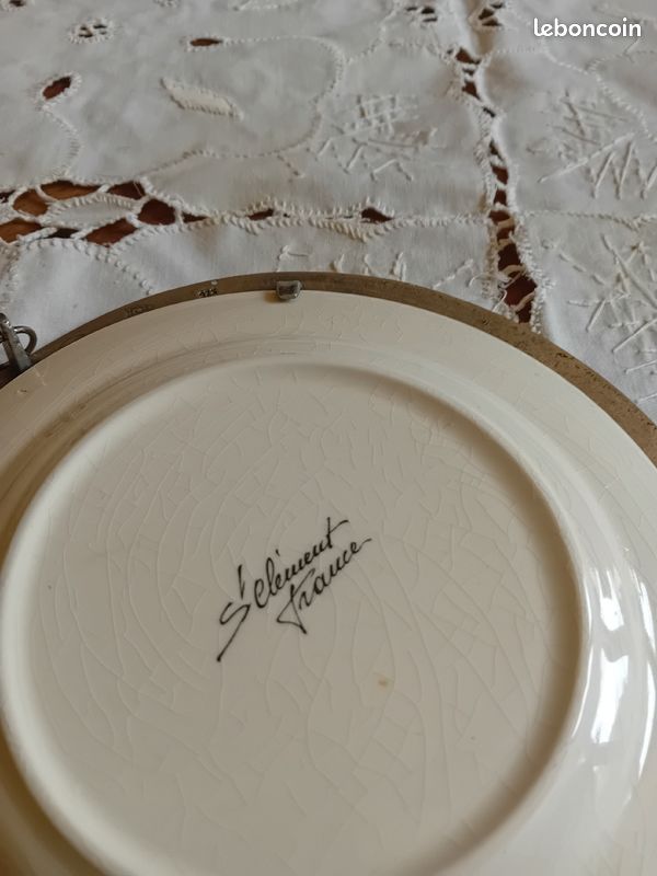 2 assiettes saint Clément france contour en etain (image 7)