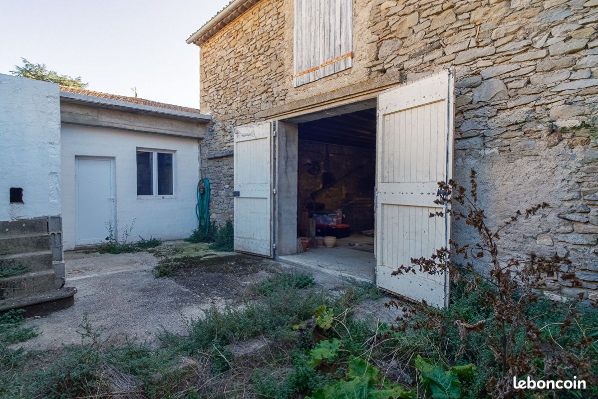 Maison 6 pièces 325 m² · à Carcassonne · 325 m² · 189 000 €