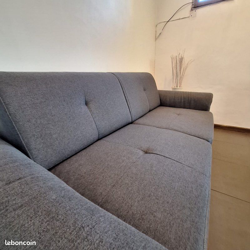 Canapé gris (image 4)