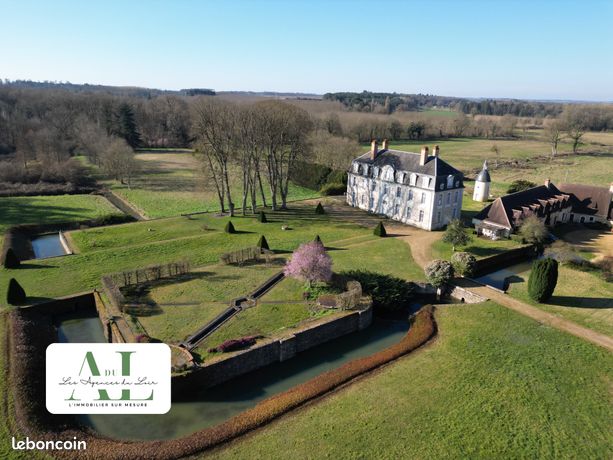 Maison 24 pièces 800 m²