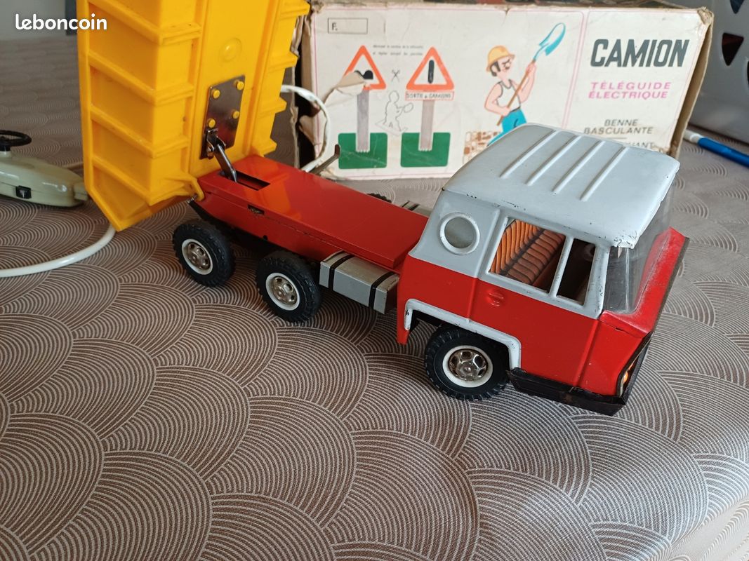 CAMION BERNARD Benne Joustra EUR 52,00 - FR