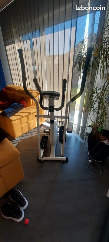 Vélo elliptique (image 7)