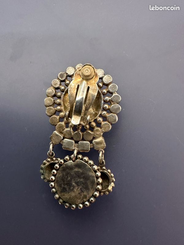 Vintage boucles d’oreilles en clip de couleur argent avec decoration diamante (image 6)