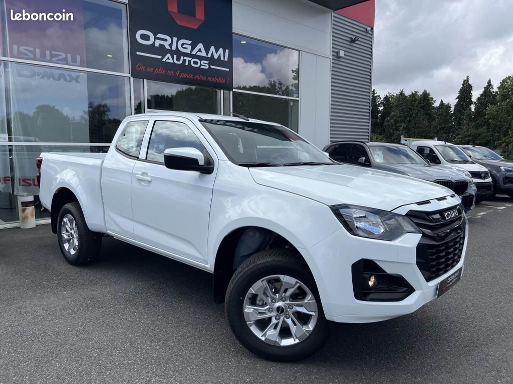 ISUZU D-MAX * 33 325 HT* SPACE EVOLUTION 2.2 DMS M/T 4x4 MY2026 Euro6e-bis (image 1)