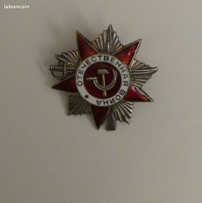 Médaille De L'Ordre De La Guerre Soviétique - 2ème Classe (1942) - En Bon état Général
