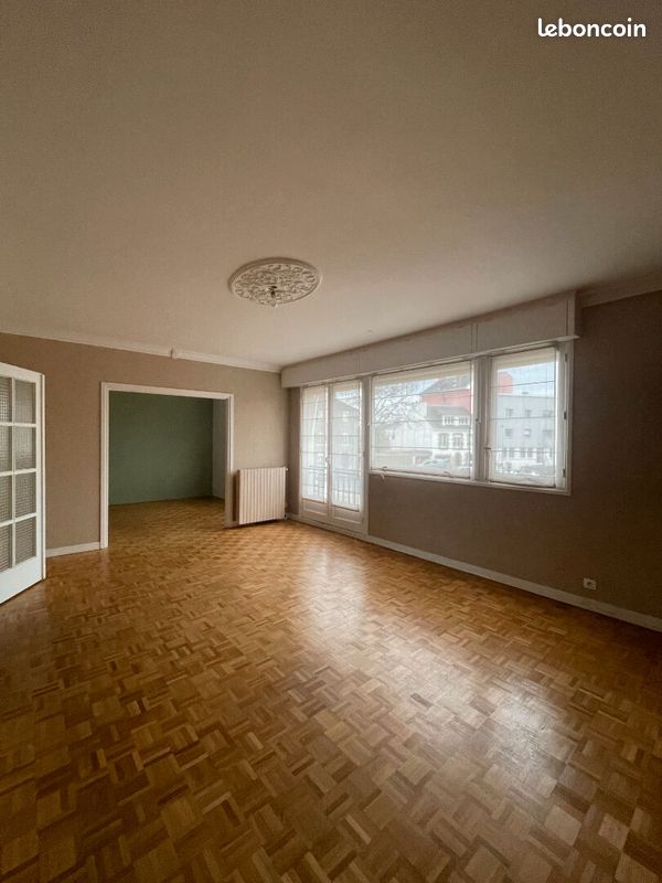 Appartement 3 pièces 85 m² · à Lorient · 85 m² · 940 €