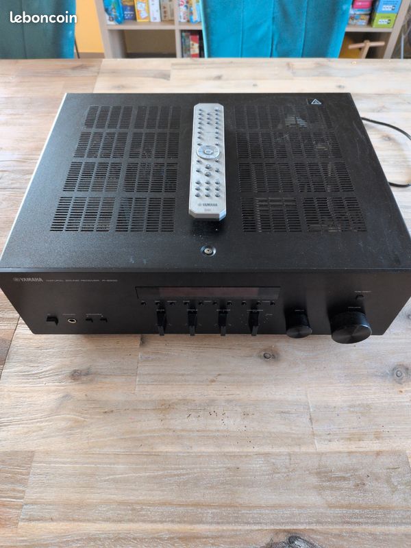 Ampli-tuner Stéréo Yamaha R-S300 - Ouvert Mais Jamais Utilisé - Hi-Fi